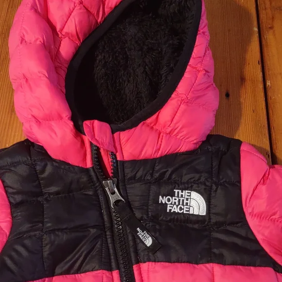 The North face snowsuitsz 6/12 months